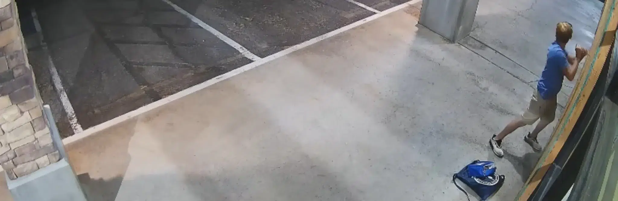 Break-in at Phoenix shopping center