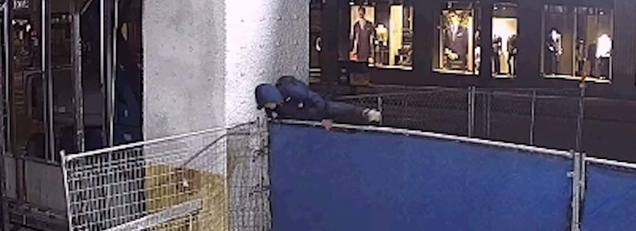 Construction Site Fence Hopper Hero scaled 1