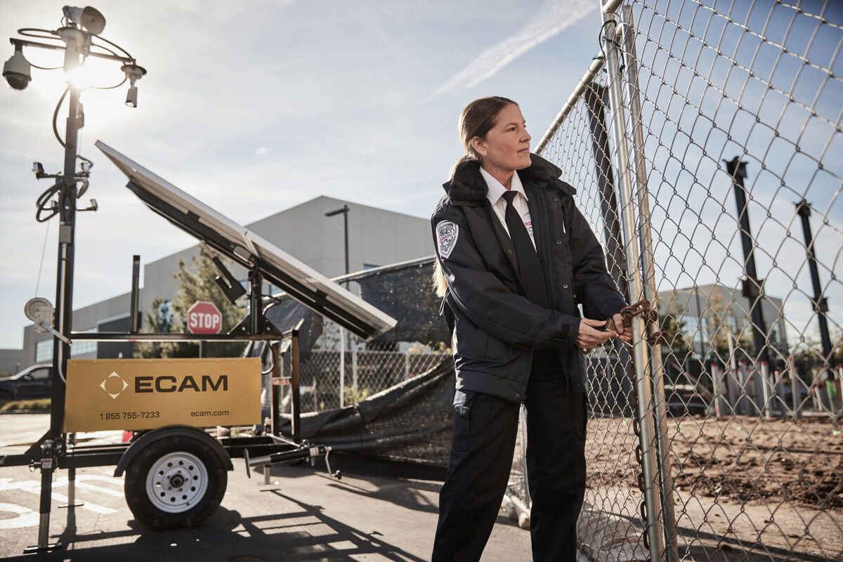 GARDA Construction Guard Locking Gate rebrand CAN ()