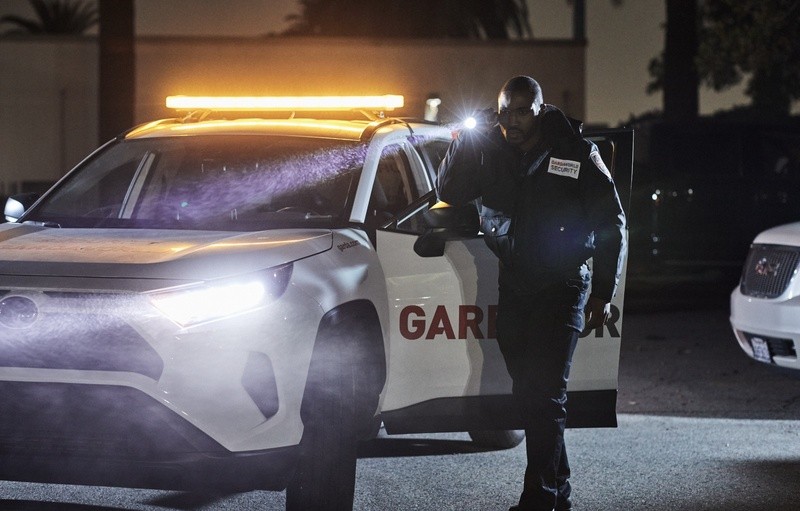 GARDA Parking Night SUV Flashlight Dec w