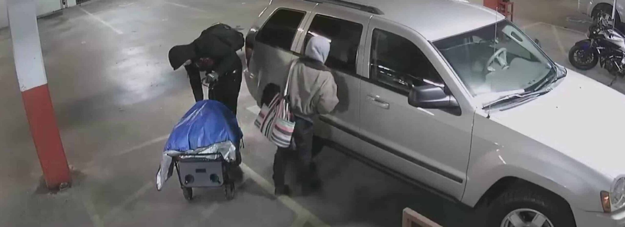Parking Garage Car Peeper Hero scaled 1