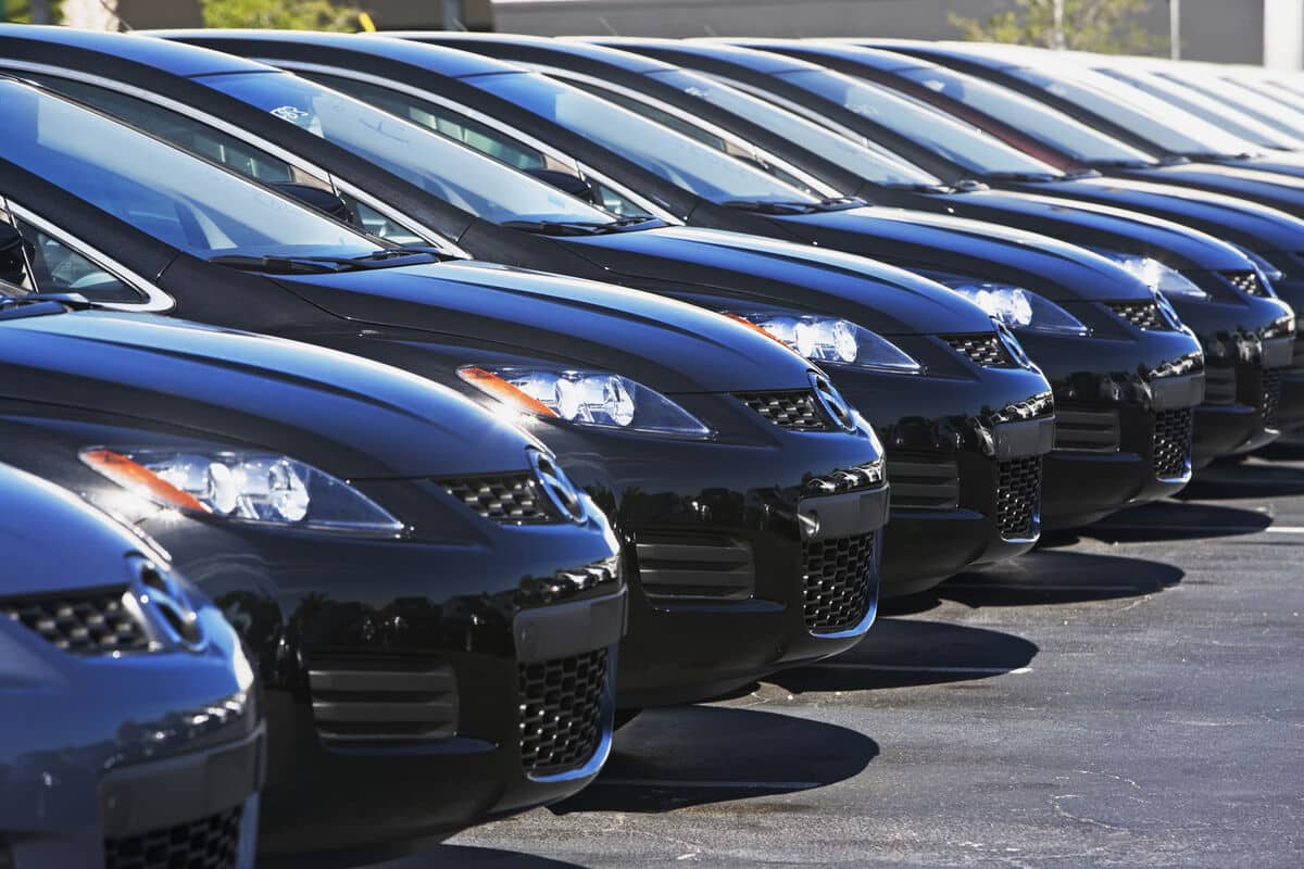 ecam industry car rental lots